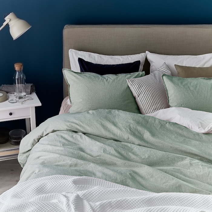 Duvet cover and pillowcase - Image 2